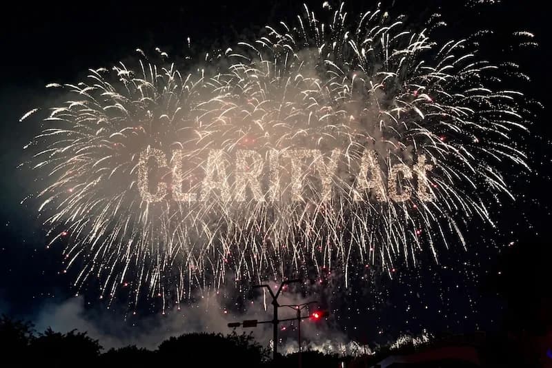 白宮力拼 7/4 通過《Clarity Act》,拒為川普增設利益衝突條款