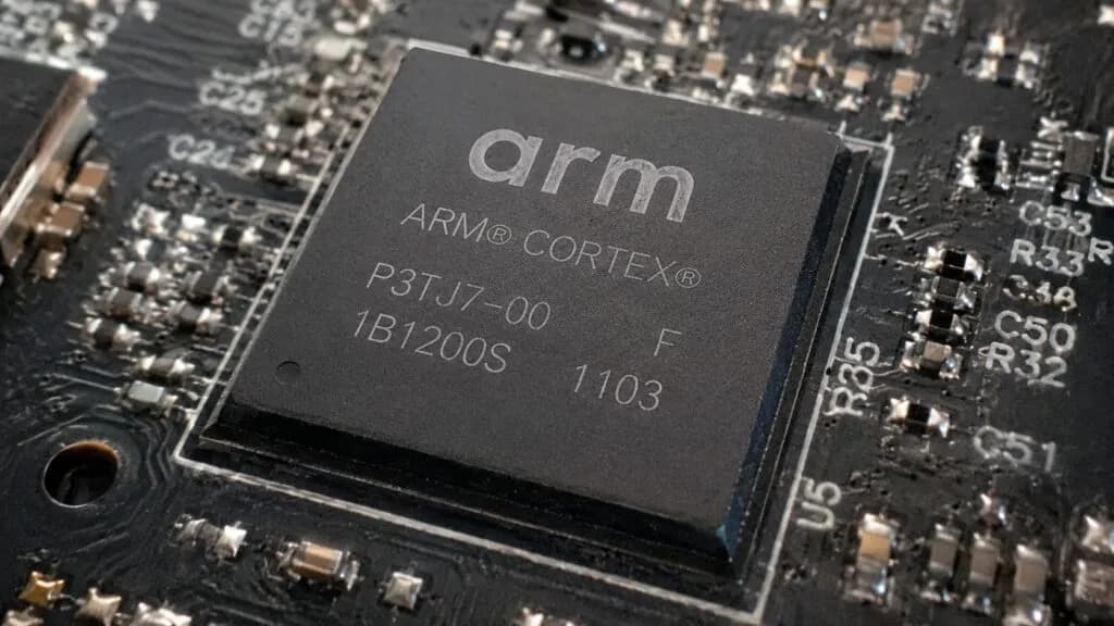 瑞銀、TD Cowen 同日上調 Arm 目標價到 475 鎂,理由是自研CPU未來營收